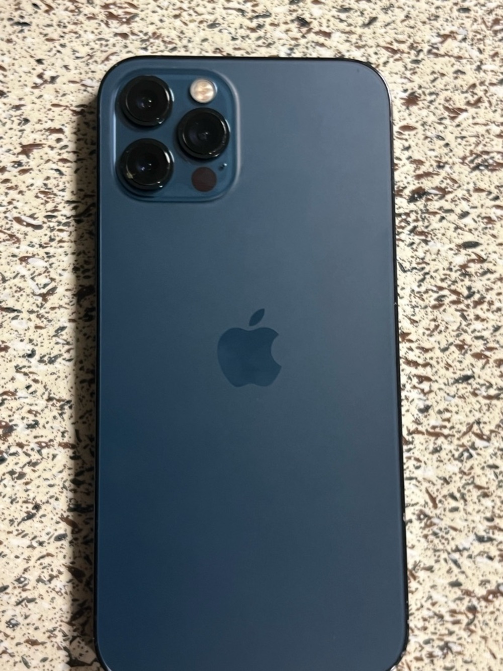 Apple iPhone 12 Pro - 128GB unlocked